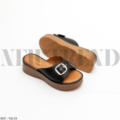 Mules YQ-24 Black