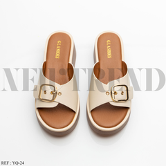 Mules YQ-24 Off White