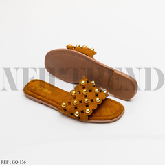 Mules GQ-136 Camel
